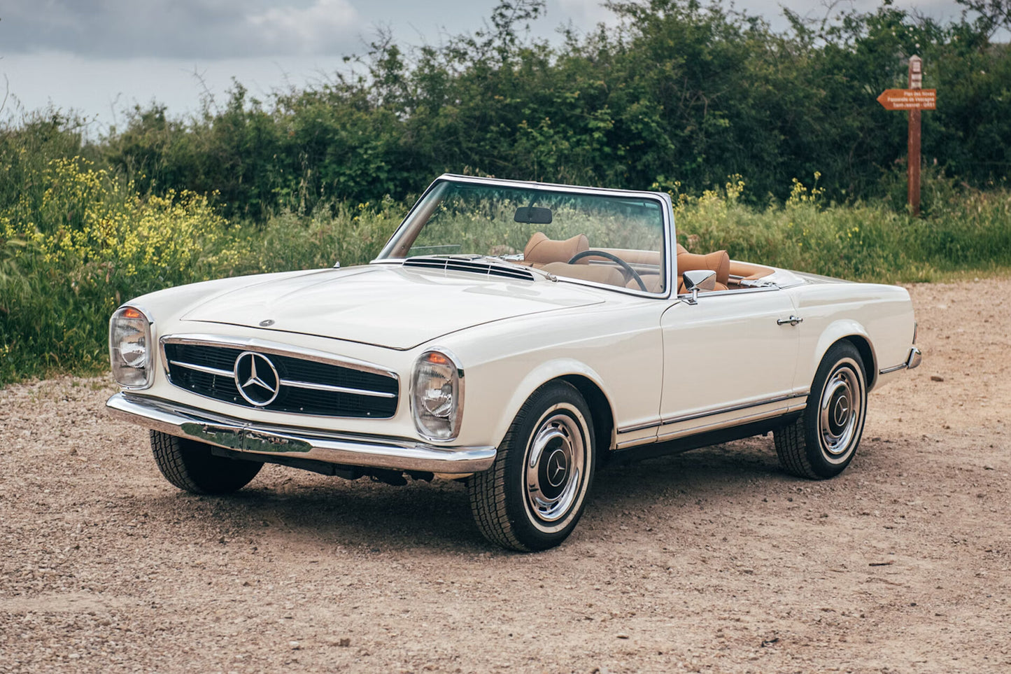 Mercedes-Benz 280 SL Pagoda